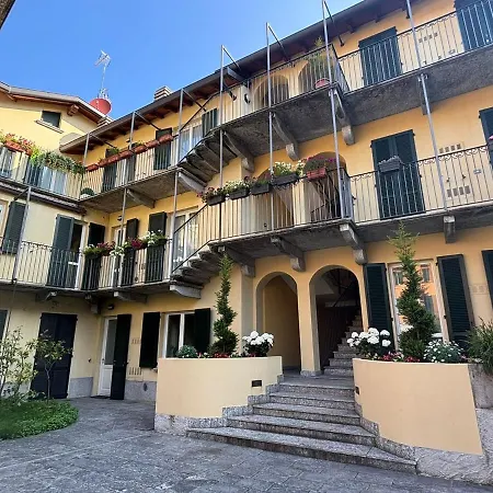 Apartamento With Private Parking *