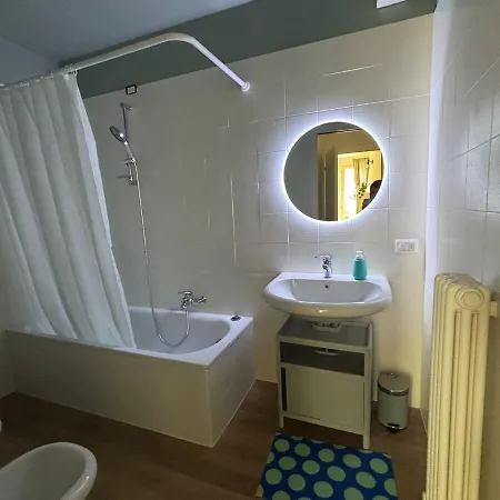 Apartment With Private Parking Lecco